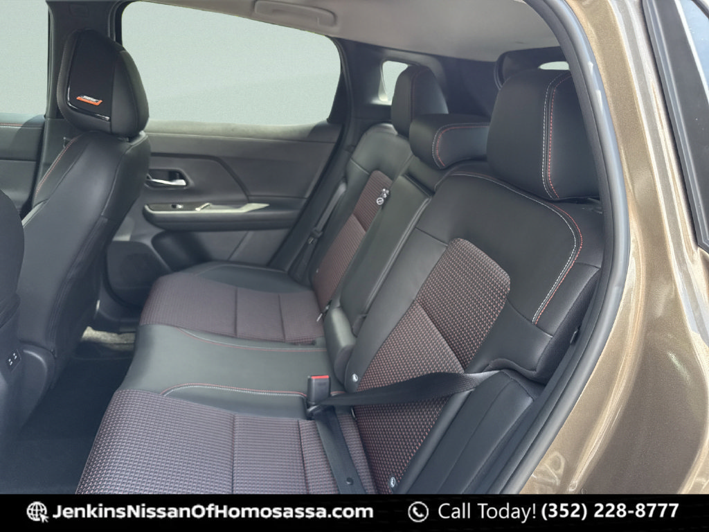 New 2026 Nissan Kicks SR w/ SR Premium Package FWD image 25