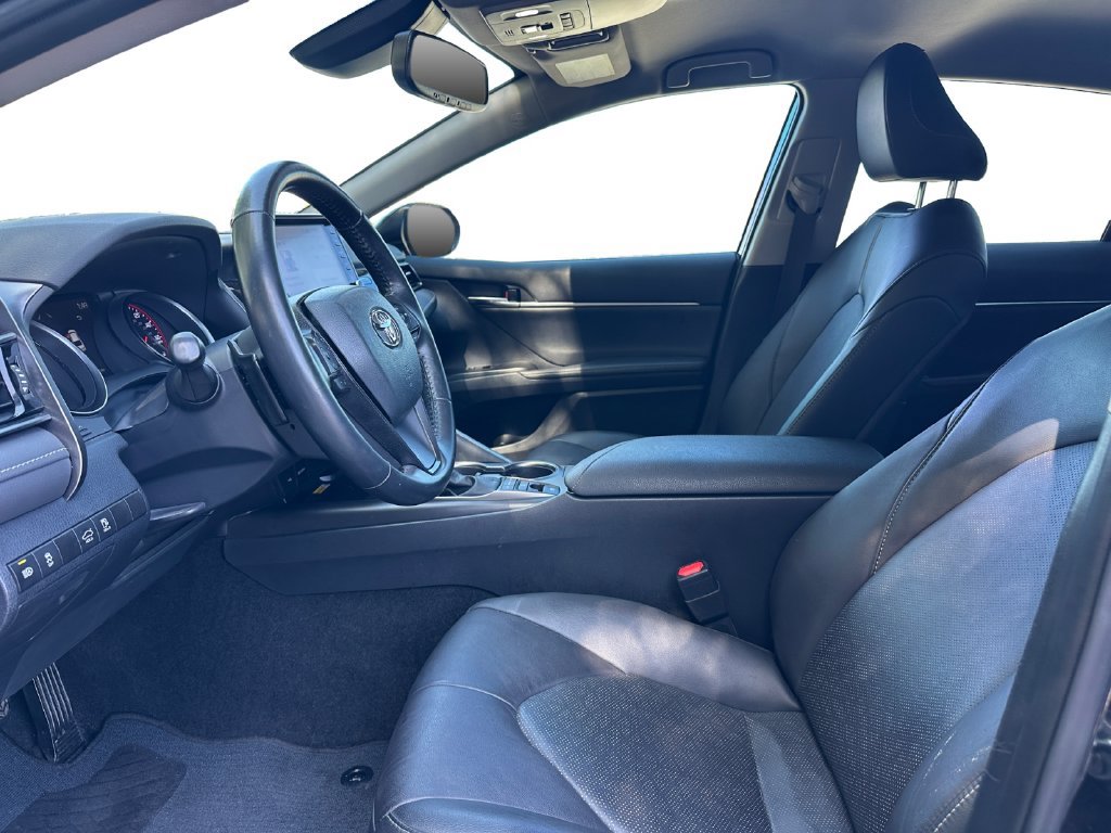 Used 2024 Toyota Camry XSE FWD image 11