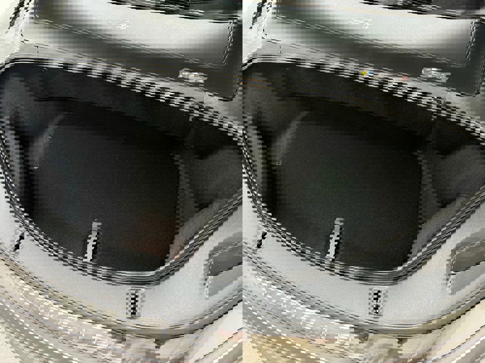 Used 2025 Lucid Air Touring image 46