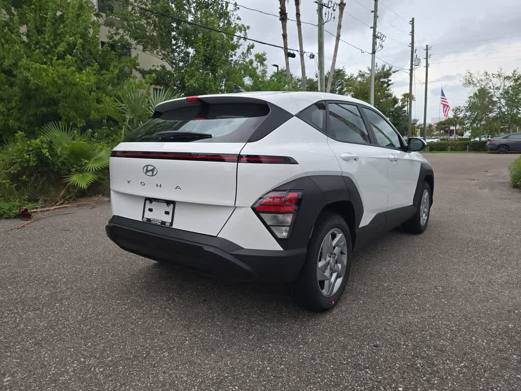 New 2027 Hyundai Kona SE FWD image 6