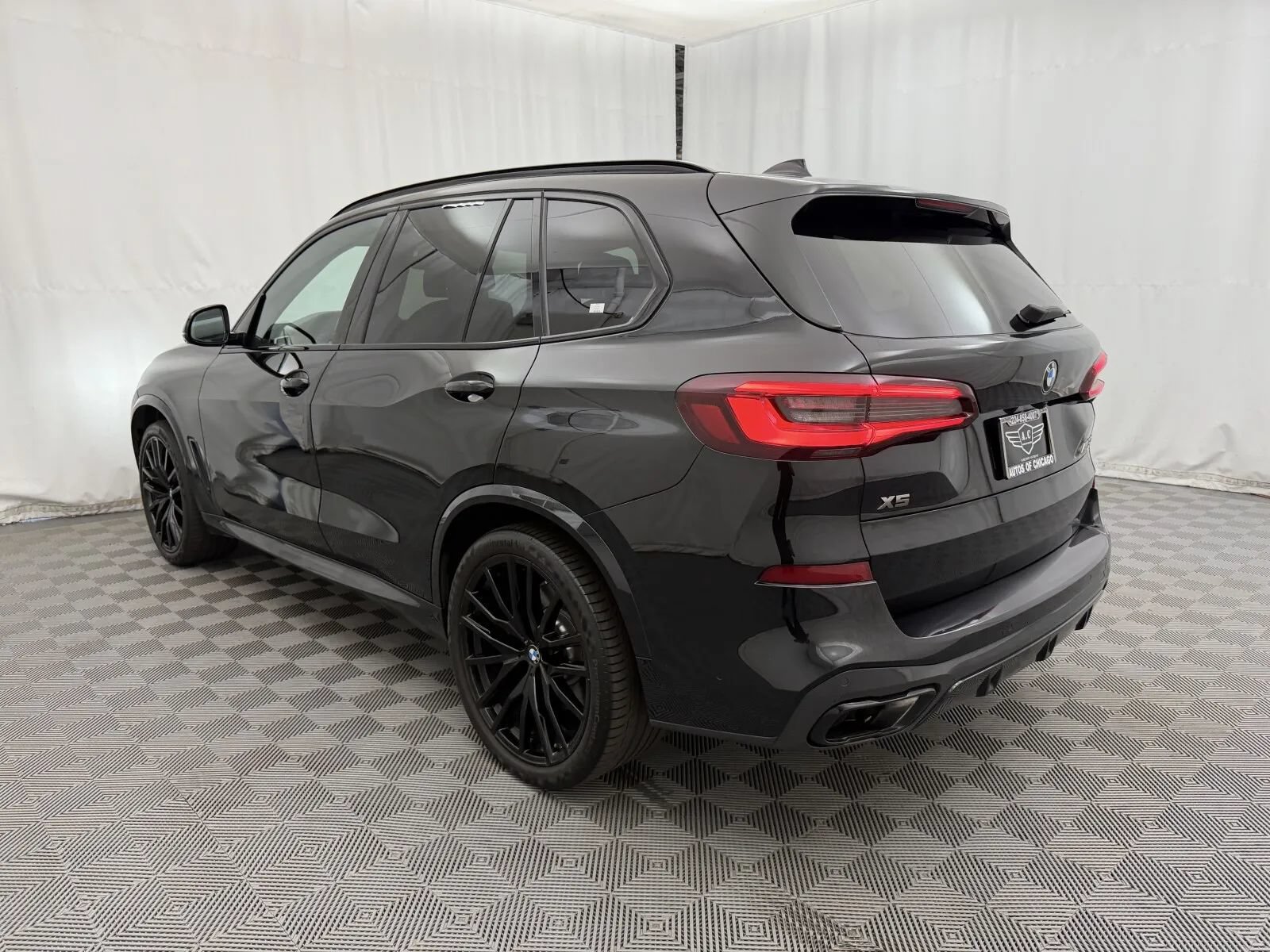Used 2021 BMW X5 M50i w/ Executive Package AWD/4WD image 7