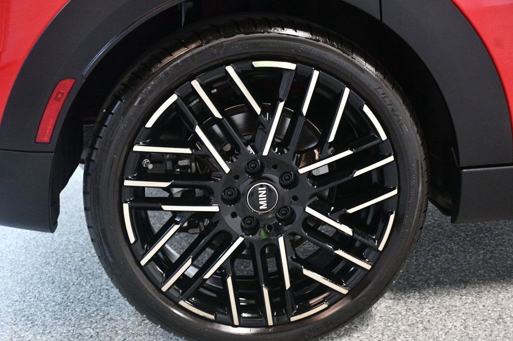 Used 2025 MINI Cooper S FWD image 21