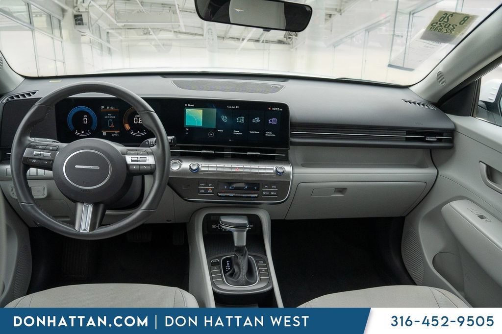 Used 2025 Hyundai Kona SEL AWD/4WD image 5