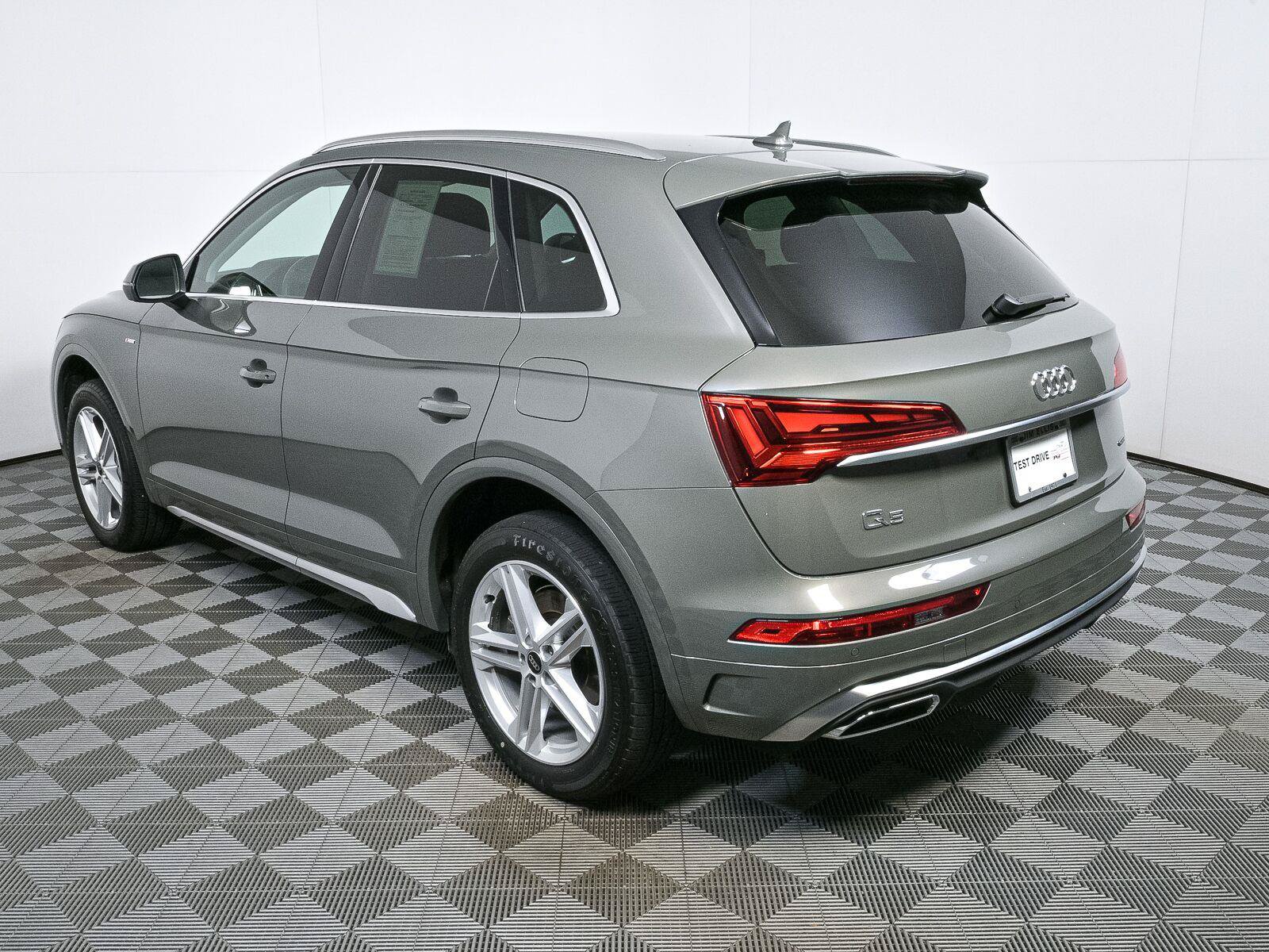 Used 2023 Audi Q5 e Premium AWD/4WD image 27