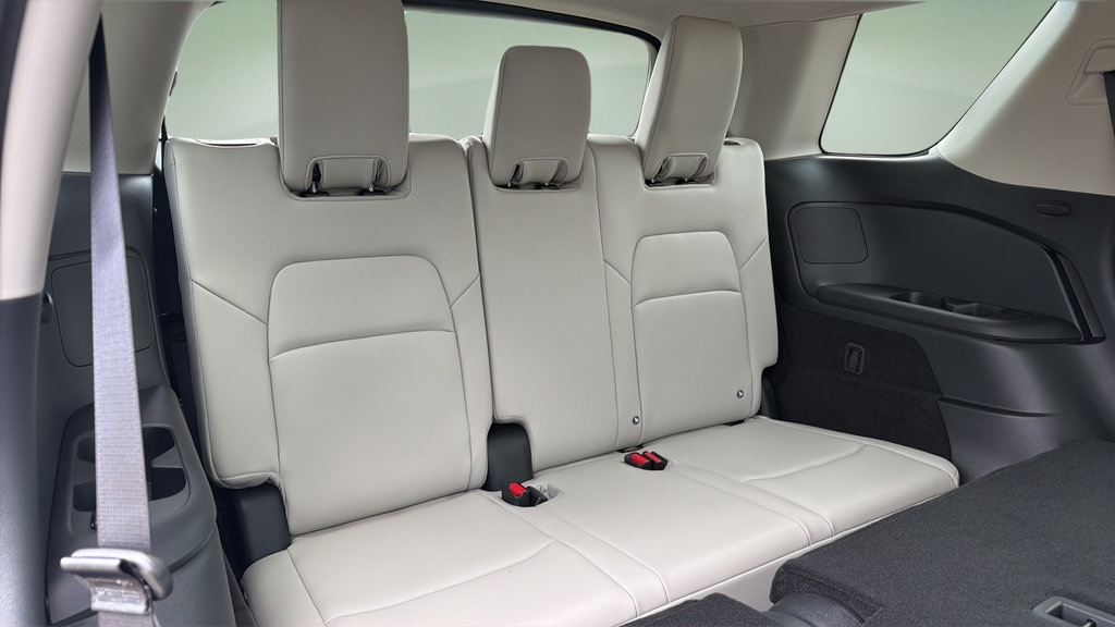 New 2026 Nissan Pathfinder SL AWD/4WD image 15