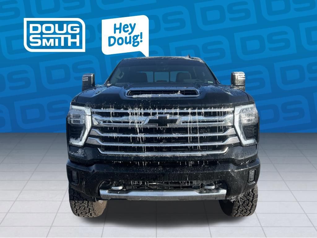 Used 2024 Chevrolet Silverado 3500 High Country w/ High Country Premium Package image 6