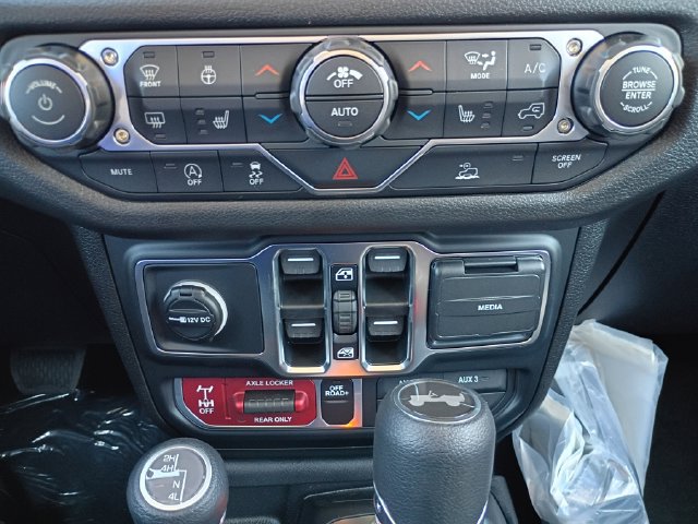 New 2026 Jeep Wrangler Unlimited Sport AWD/4WD image 17