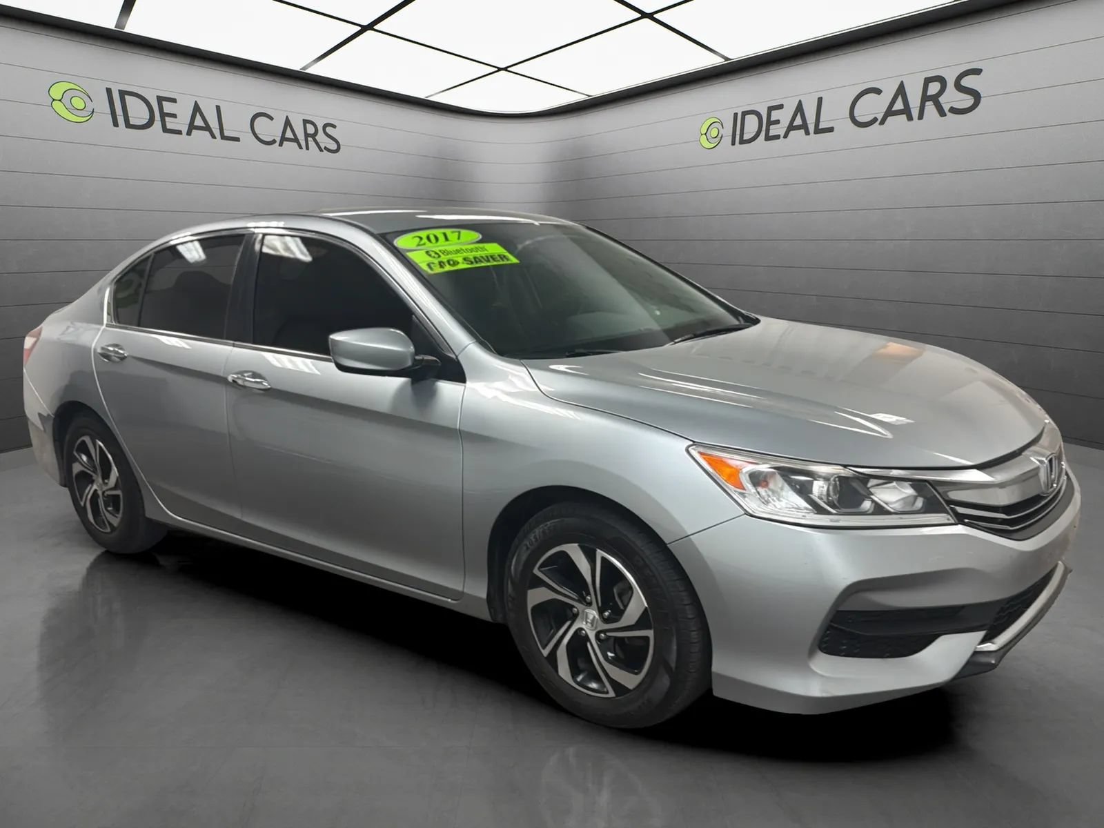 Used 2017 Honda Accord LX image 3