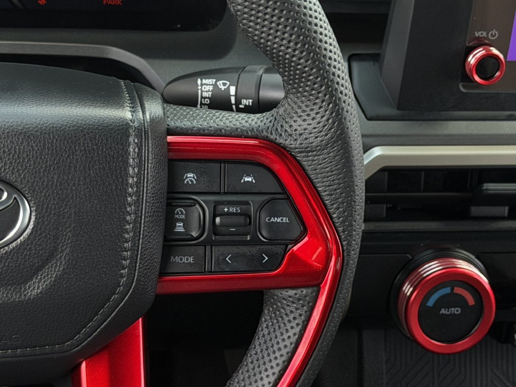 Used 2025 Toyota Tacoma TRD Sport AWD/4WD image 15