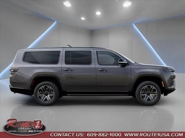 New 2026 Jeep Grand Wagoneer L 4WD w/ Premium Group I image 22