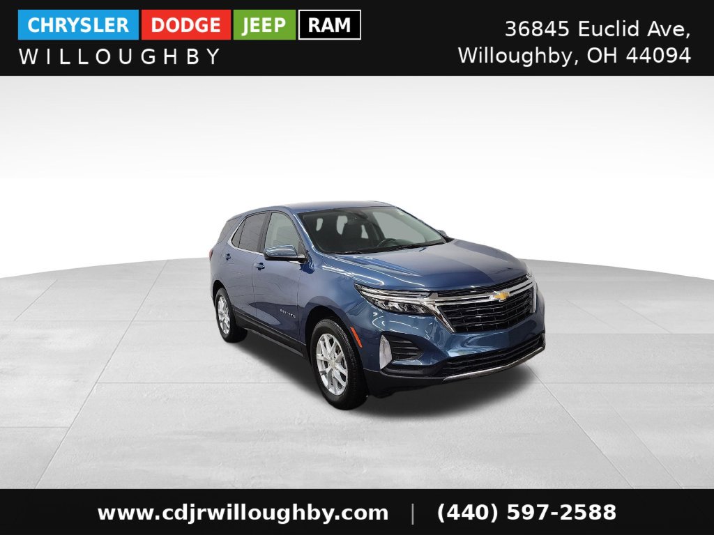 Used 2024 Chevrolet Equinox LT AWD/4WD image 3