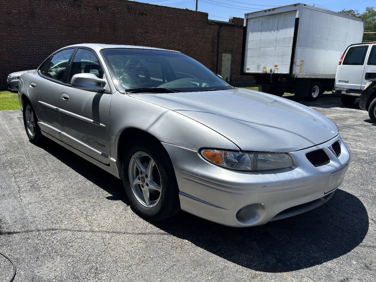 Used 2001 Pontiac Grand Prix GT w/ Opt Pkg 3 FWD image 5