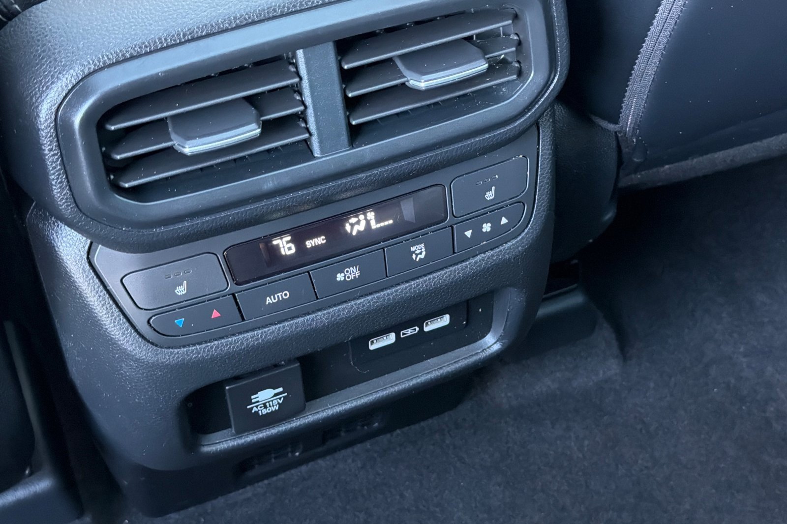 Used 2023 Honda Pilot Elite image 17