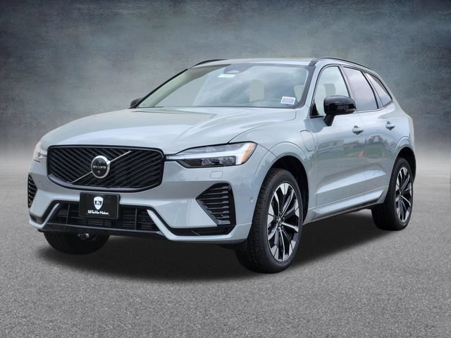 New 2026 Volvo XC60 T8 Plus w/ Climate Package AWD/4WD image 3