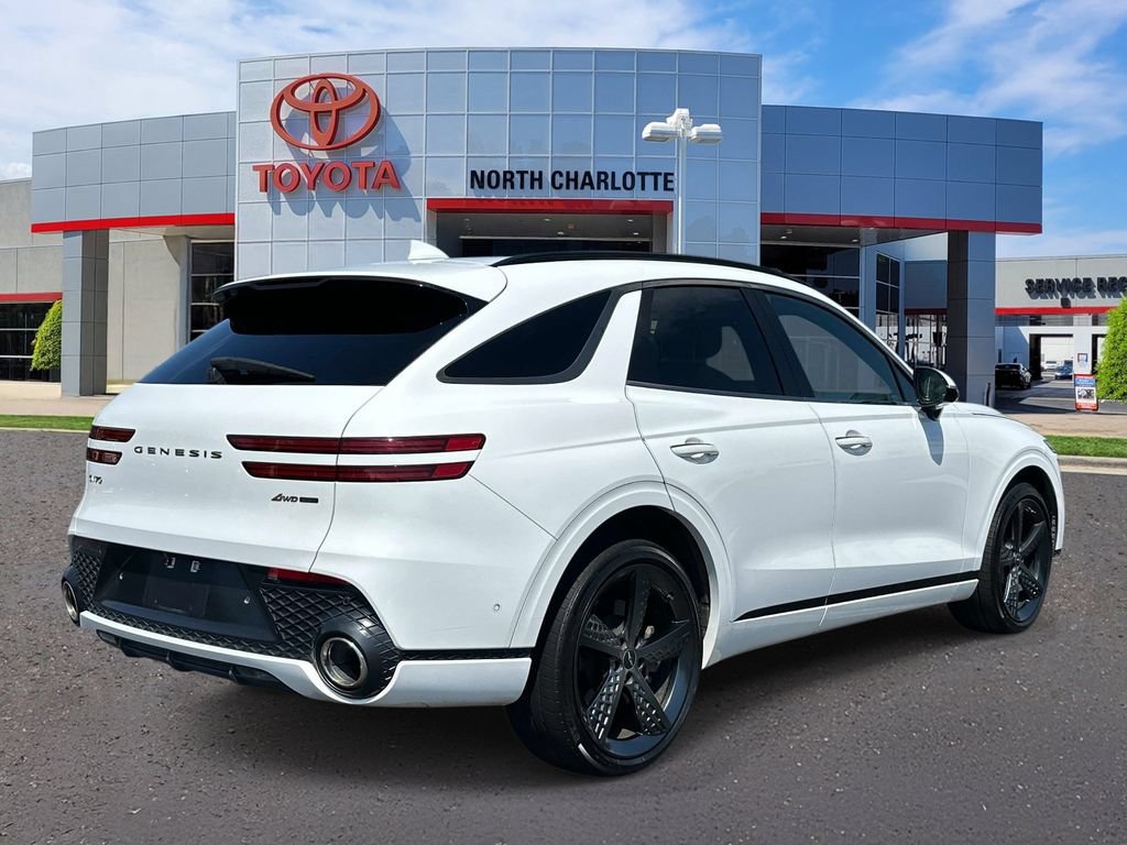 Used 2022 Genesis GV70 3.5T Sport w/ Sport Prestige Package AWD/4WD image 7