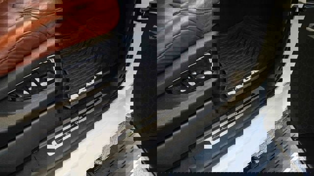 Used 2019 Cadillac Escalade ESV Premium Luxury image 78