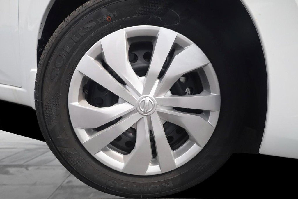 New 2025 Nissan Versa S w/ Trunk Package FWD image 3