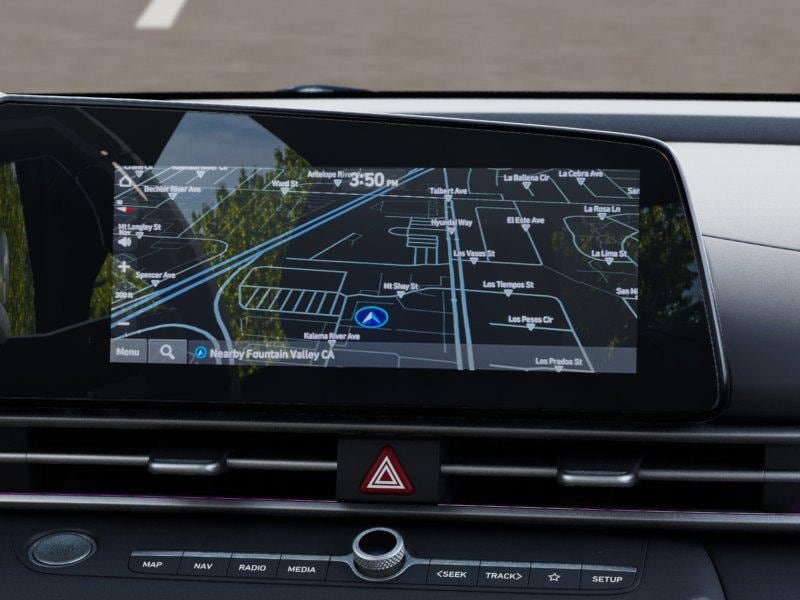 New 2026 Hyundai Elantra Sport FWD image 13