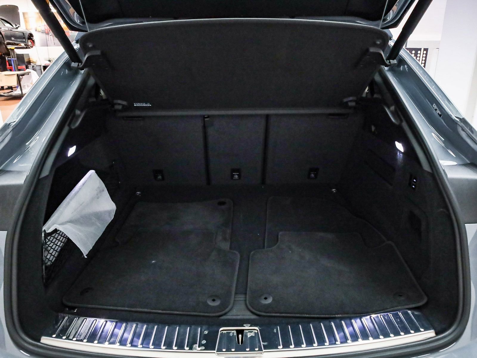 Used 2026 Porsche Cayenne GTS image 30