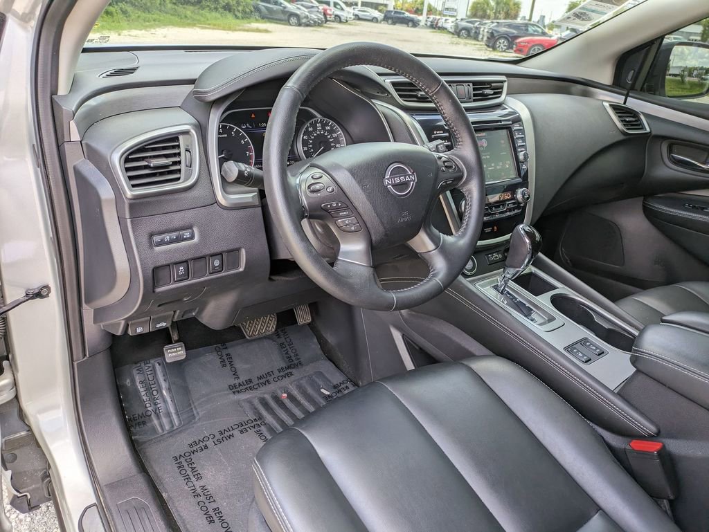 Used 2023 Nissan Murano SV FWD image 15