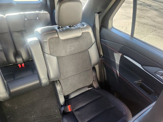 New 2026 Ford Explorer ST w/ Sun And Sound Package image 15