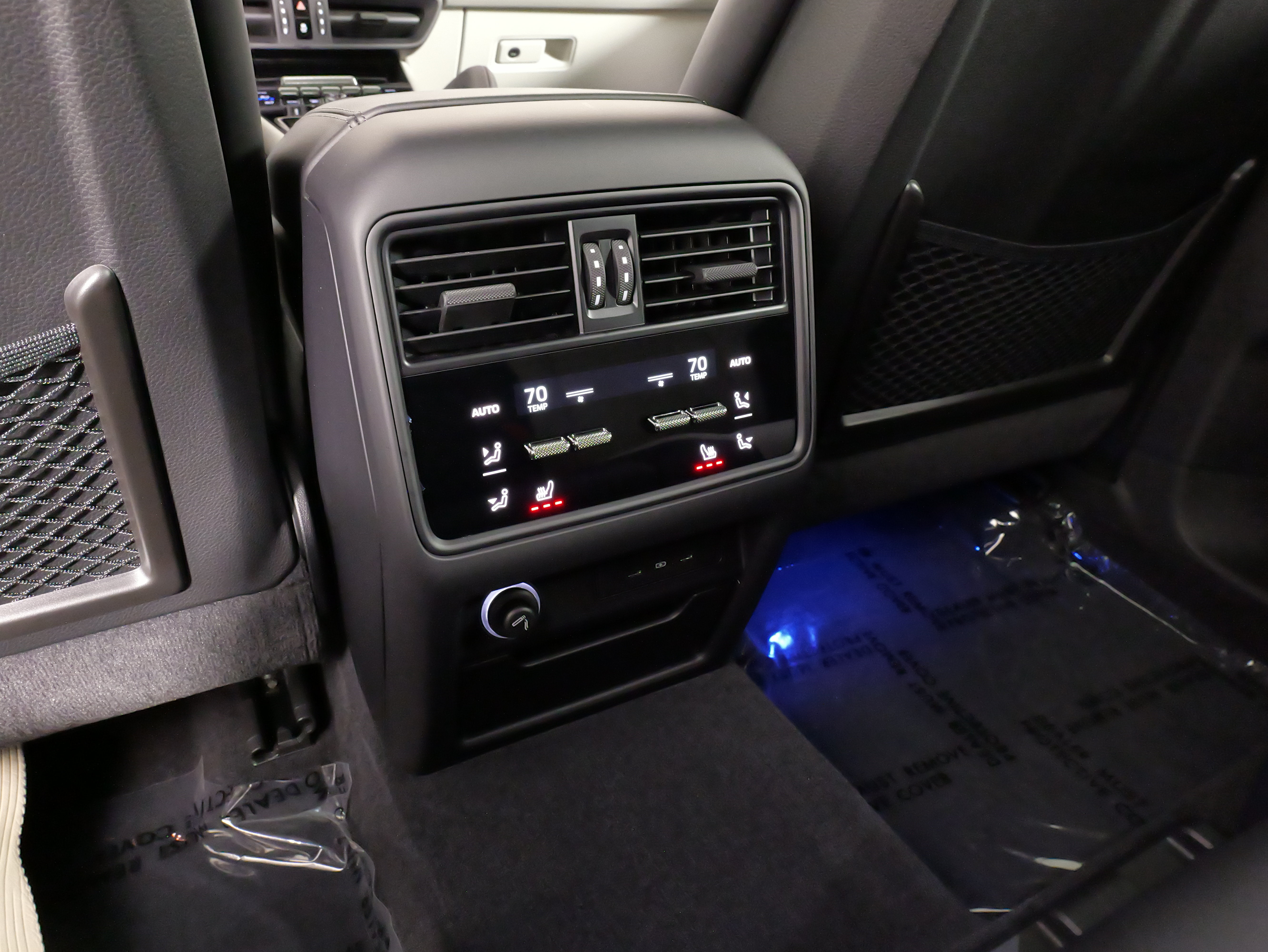 Used 2024 Porsche Cayenne S AWD/4WD image 44