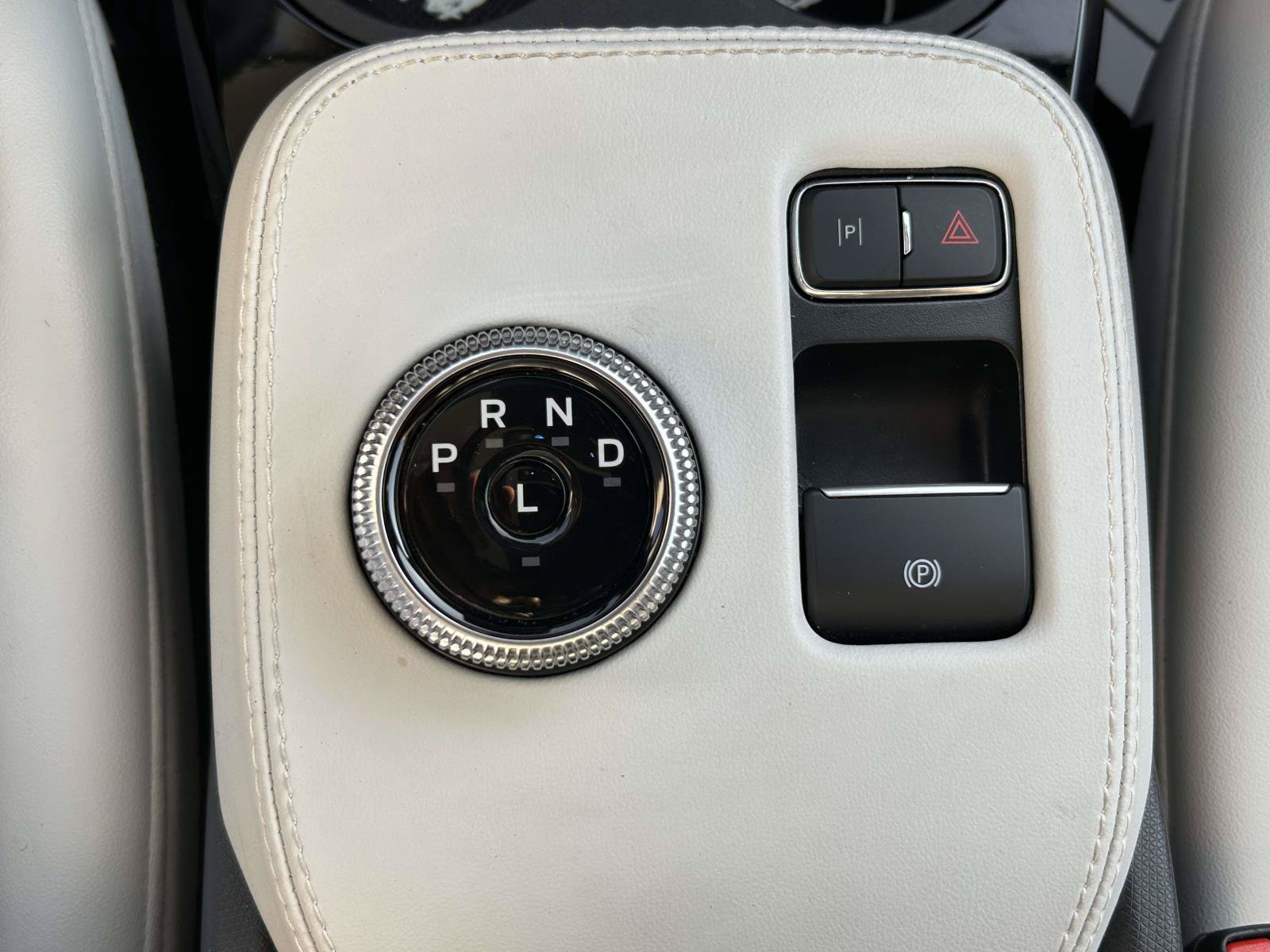 Used 2022 Ford Mustang Mach-E Premium w/ Ice White Appearance Package AWD/4WD image 33