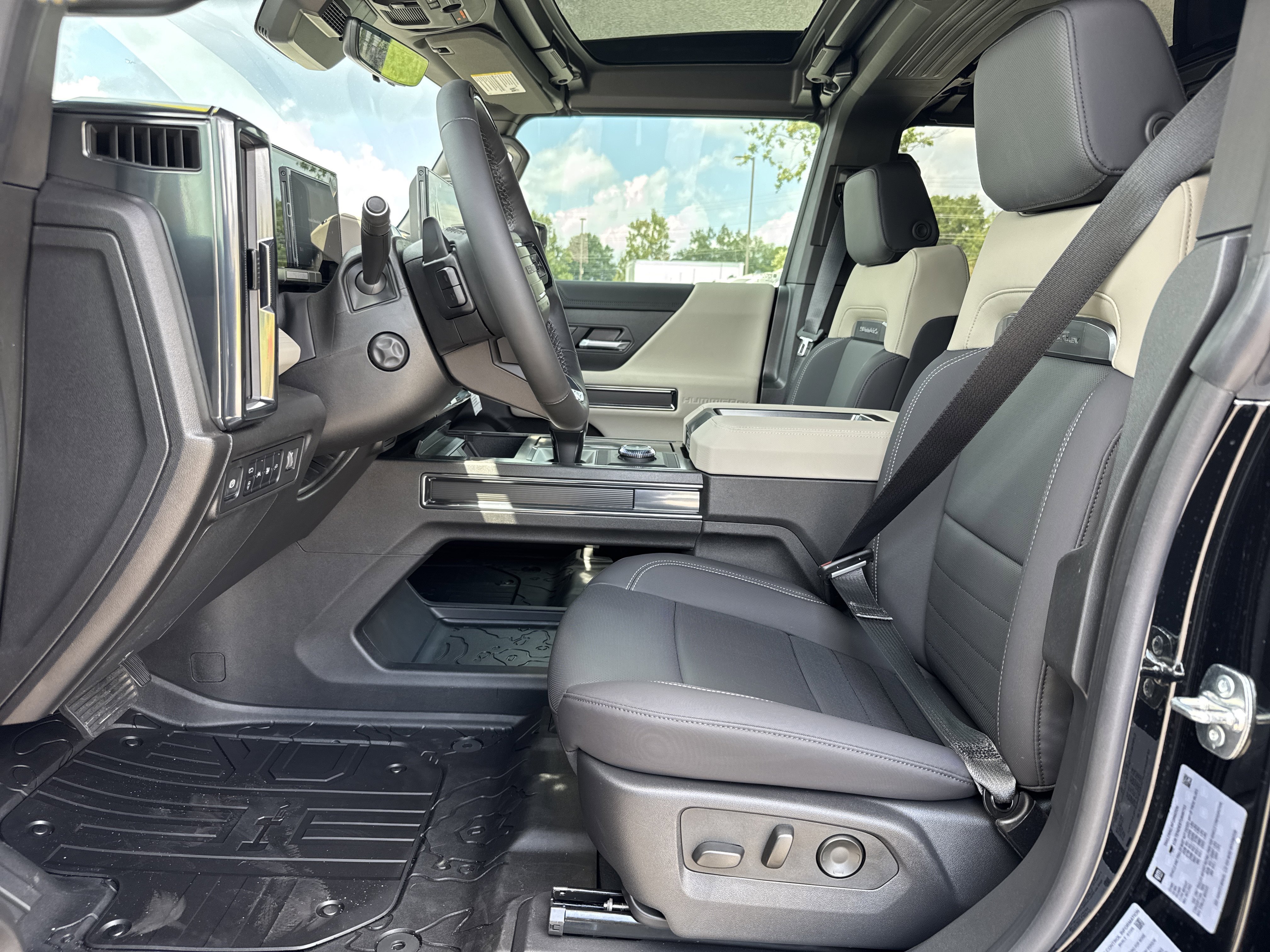 New 2026 GMC Hummer EV SUV image 16