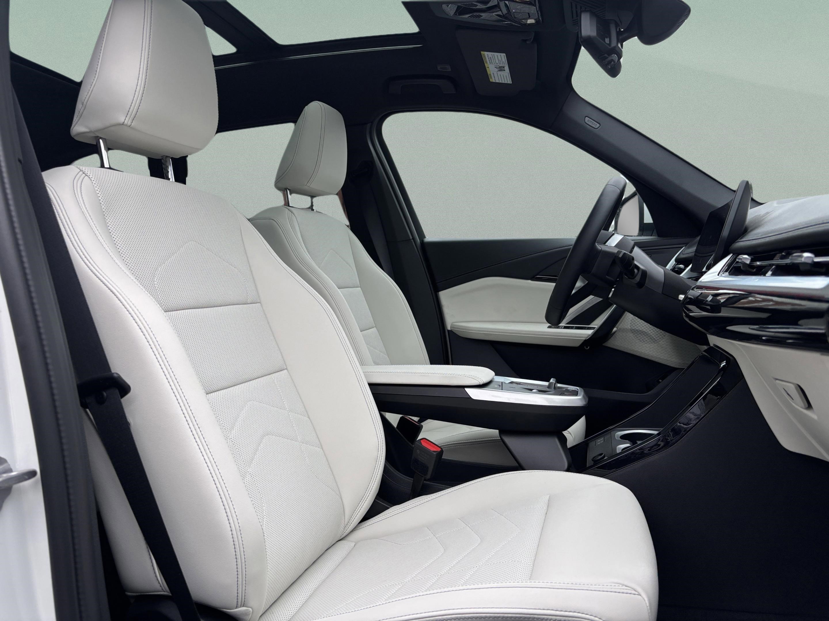 Used 2026 BMW X1 xDrive28i w/ Convenience Package image 21