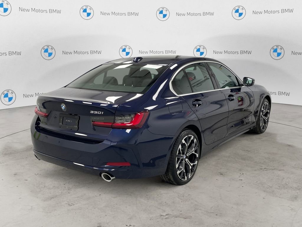 New 2026 BMW 330i xDrive Sedan w/ Premium Package image 4