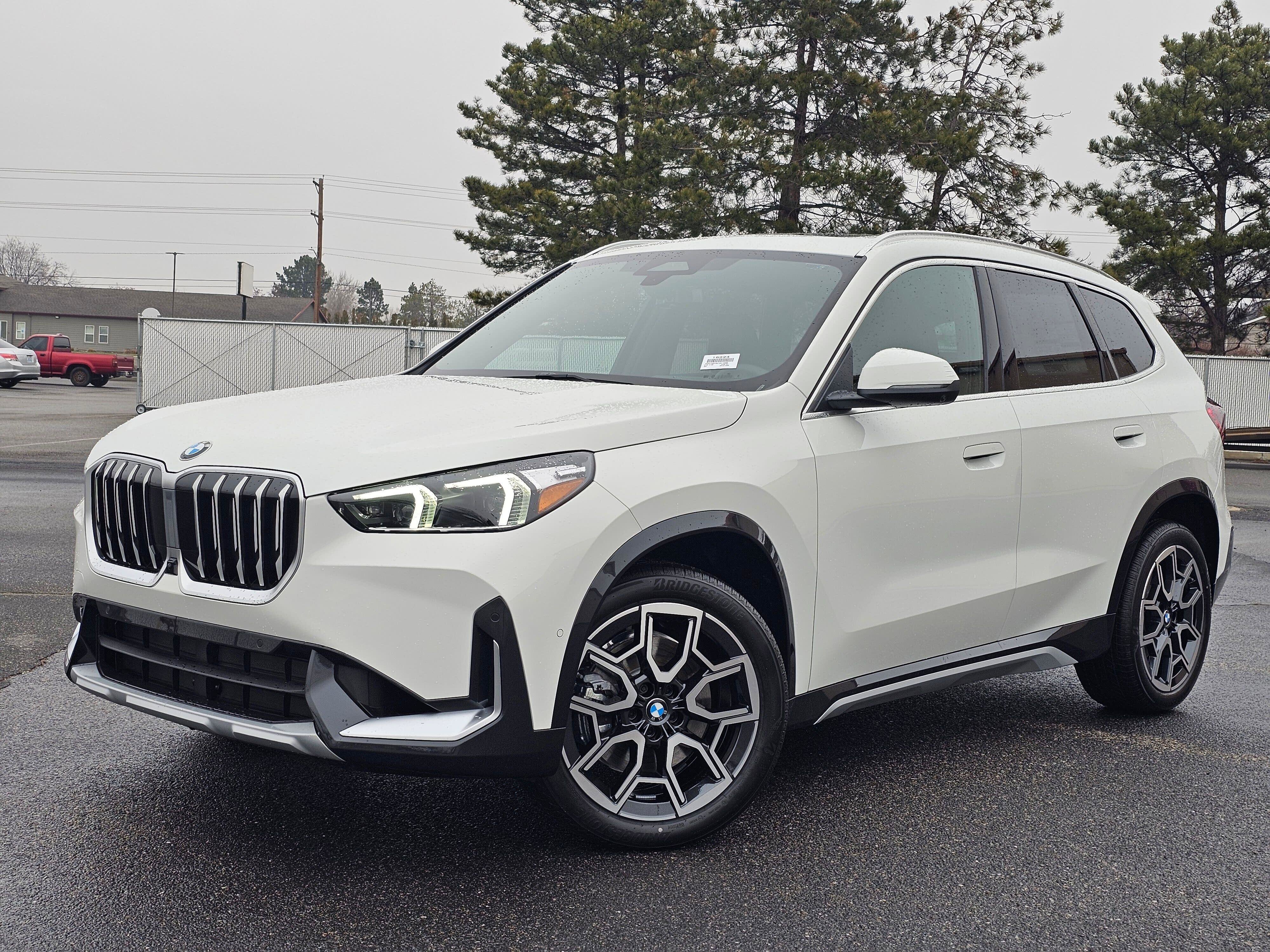 New 2026 BMW X1 xDrive28i w/ Technology Package image 2