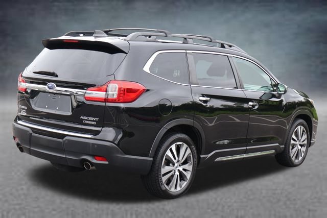 Used 2019 Subaru Ascent Touring AWD/4WD image 3