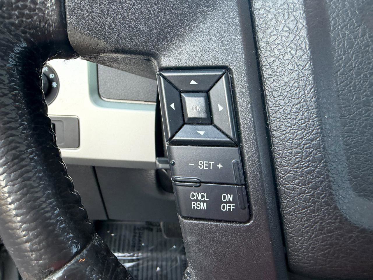 Used 2014 Ford F150 Lariat w/ Equipment Group 502A Luxury AWD/4WD image 25