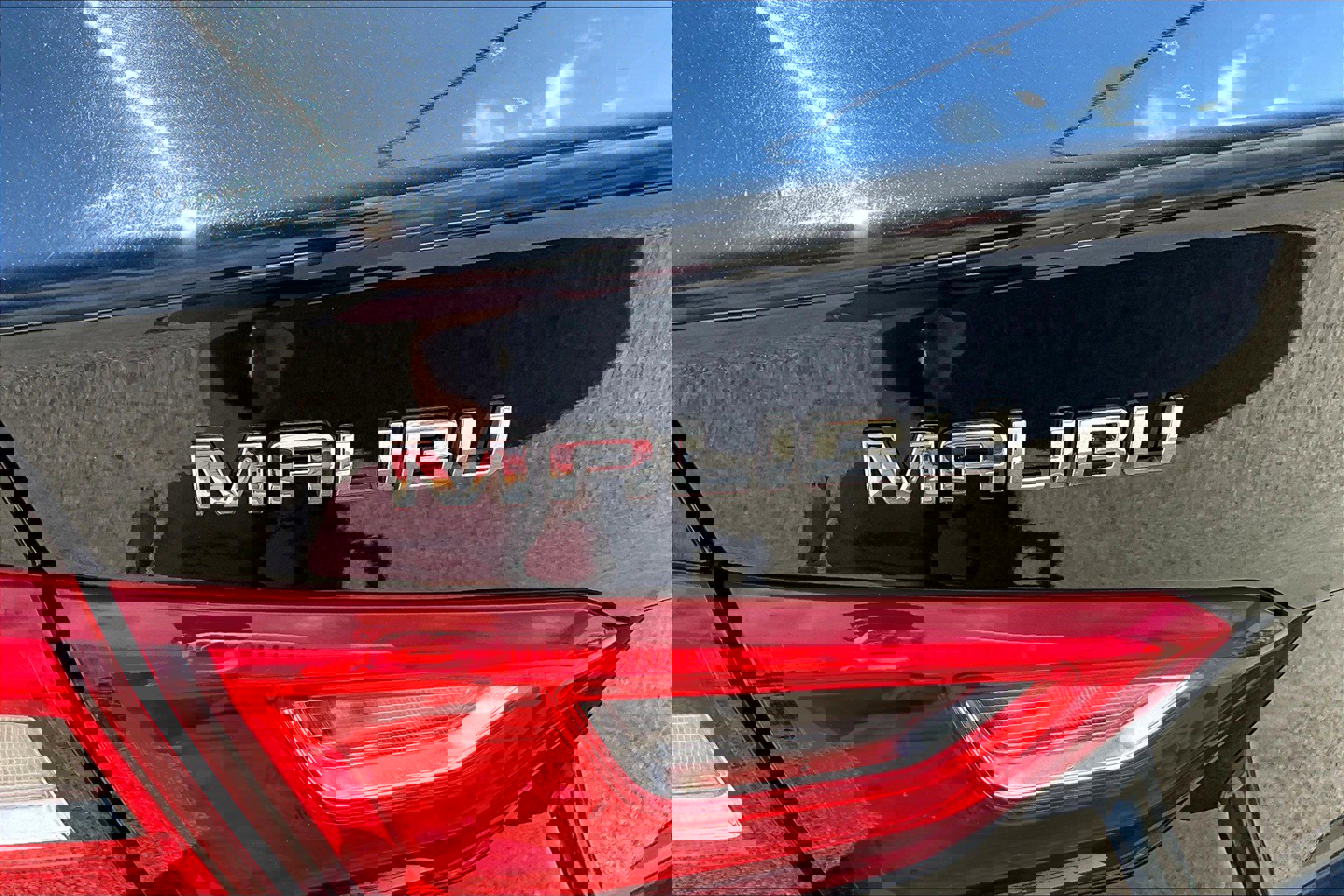 Used 2020 Chevrolet Malibu LS image 31