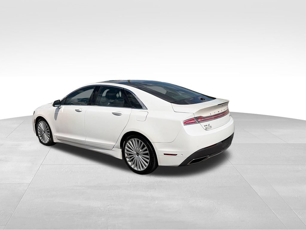 Used 2017 Lincoln MKZ Reserve w/ Luxury Package AWD/4WD image 4