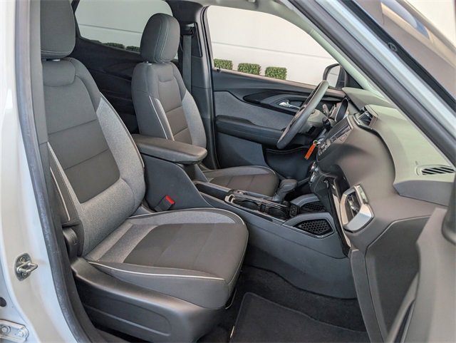 Used 2021 Chevrolet TrailBlazer LS image 15