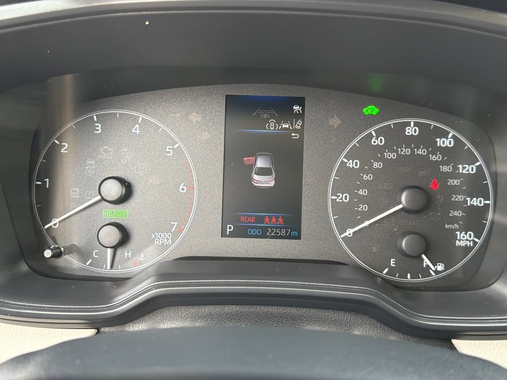 Used 2024 Toyota Corolla LE FWD image 21