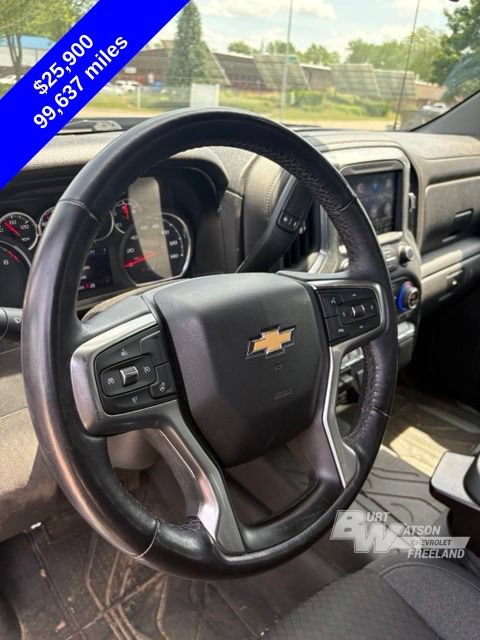 Used 2021 Chevrolet Silverado 1500 LT AWD/4WD image 17