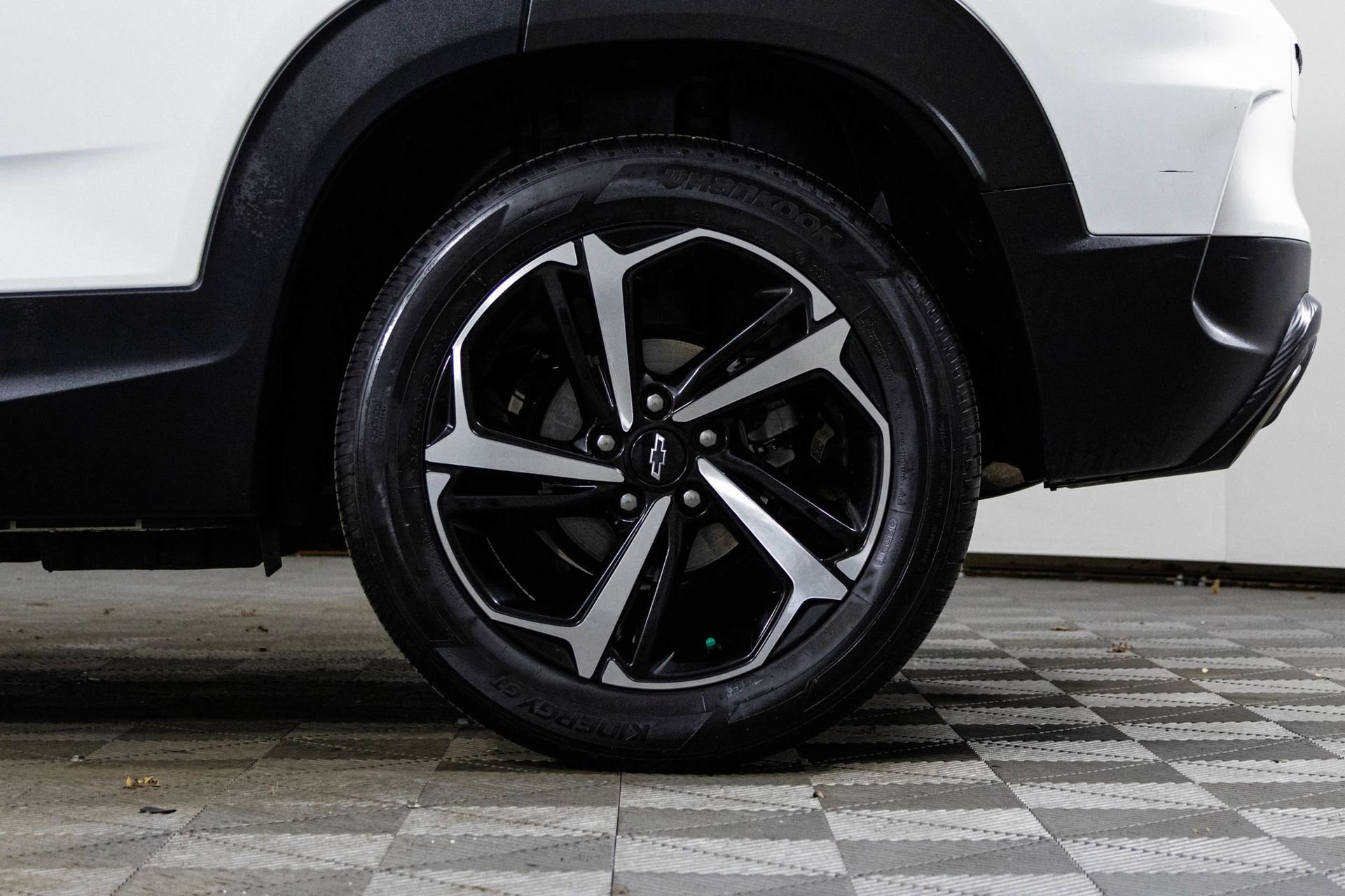 Used 2023 Chevrolet TrailBlazer RS w/ Convenience Package image 43