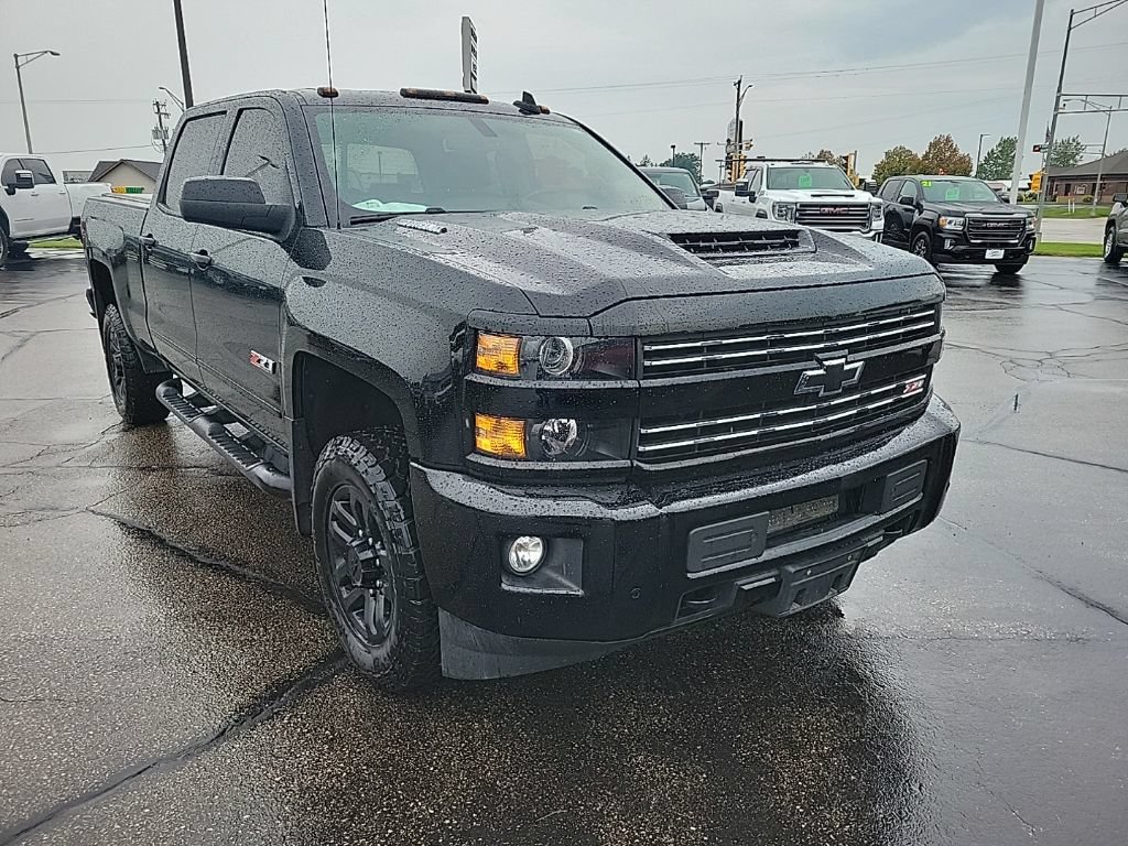 Used 2019 Chevrolet Silverado 2500 LTZ w/ Duramax Plus Package AWD/4WD image 3