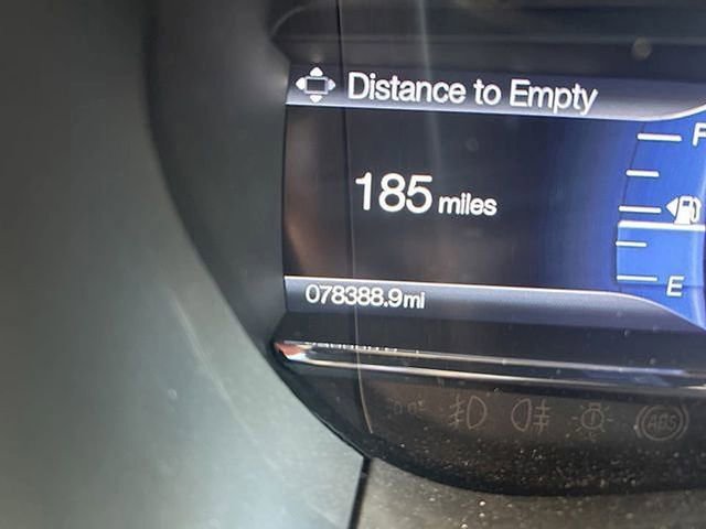 Used 2017 Lincoln Navigator Select AWD/4WD image 6