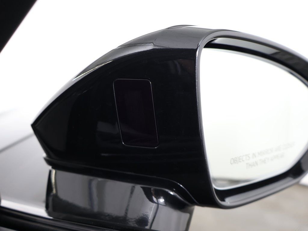 Used 2022 Audi A8 L 3.0T w/ Executive Package image 44