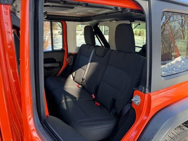 Used 2019 Jeep Wrangler Unlimited Sport S image 22
