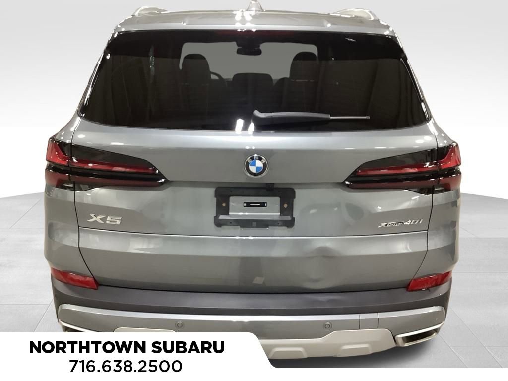 Used 2025 BMW X5 xDrive40i w/ Parking Assistance Package image 10