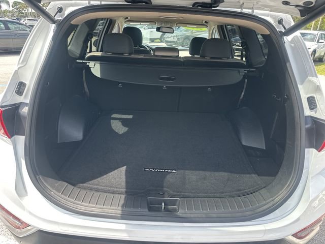 Used 2020 Hyundai Santa Fe SEL w/ Convenience Package FWD image 11