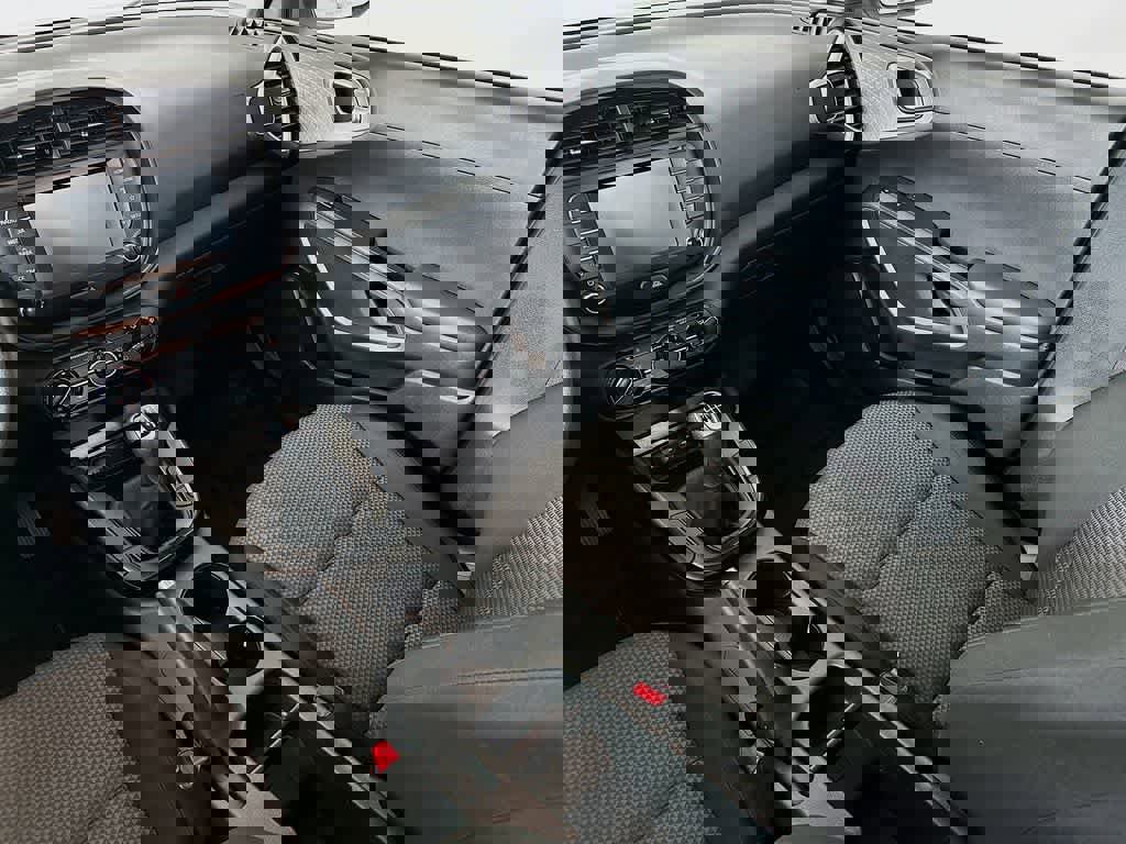 Used 2020 Kia Soul LX image 11