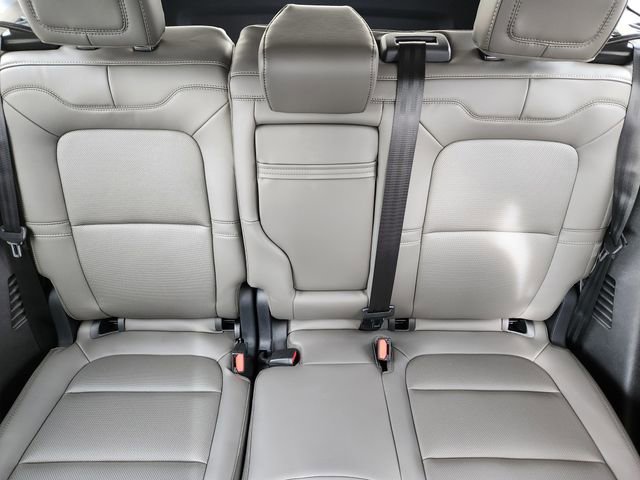 New 2026 Lincoln Corsair Premiere image 14