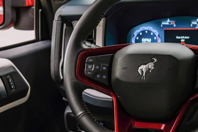 Used 2025 Ford Bronco Heritage Edition image 50