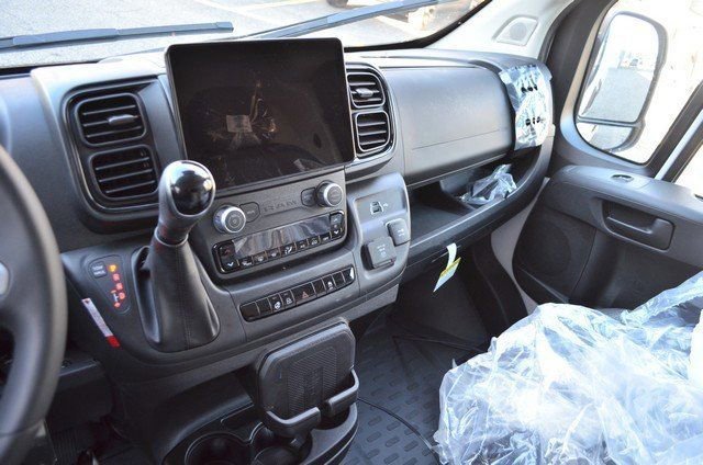 New 2026 RAM ProMaster 2500 w/ Premium Convenience Group FWD image 21