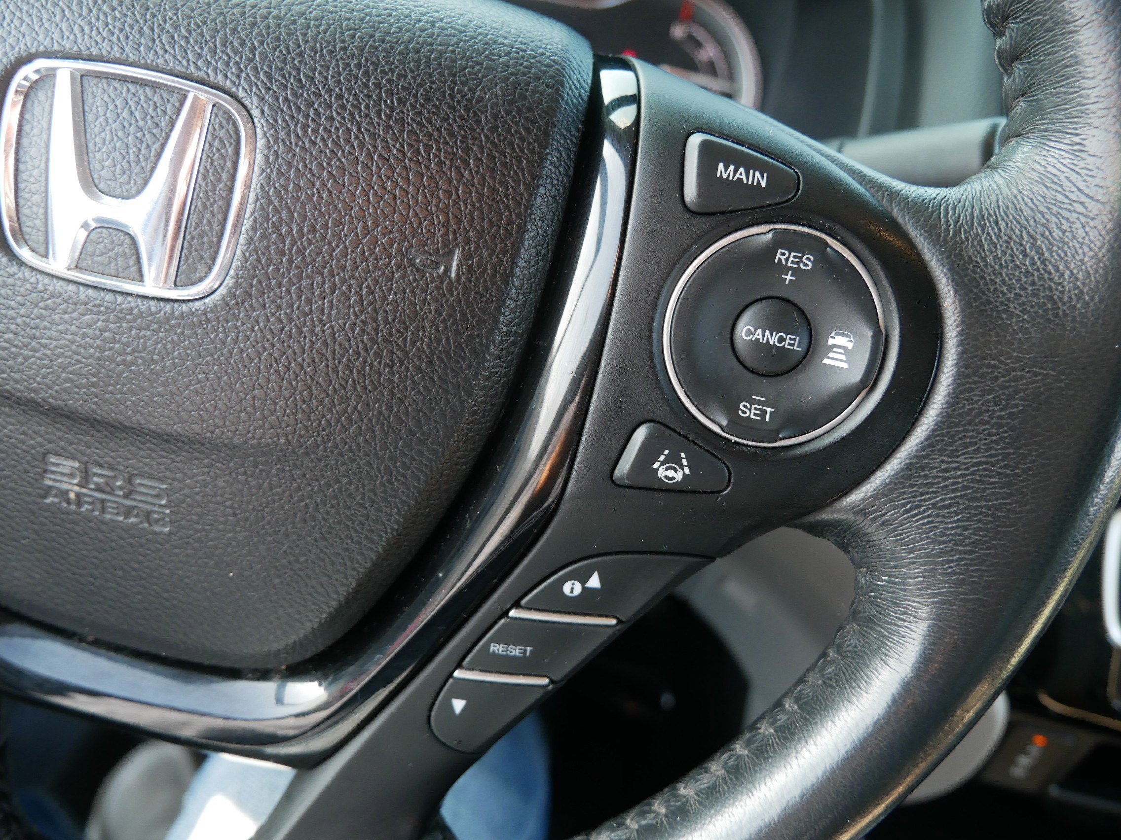 Used 2017 Honda Ridgeline RTL-E image 10